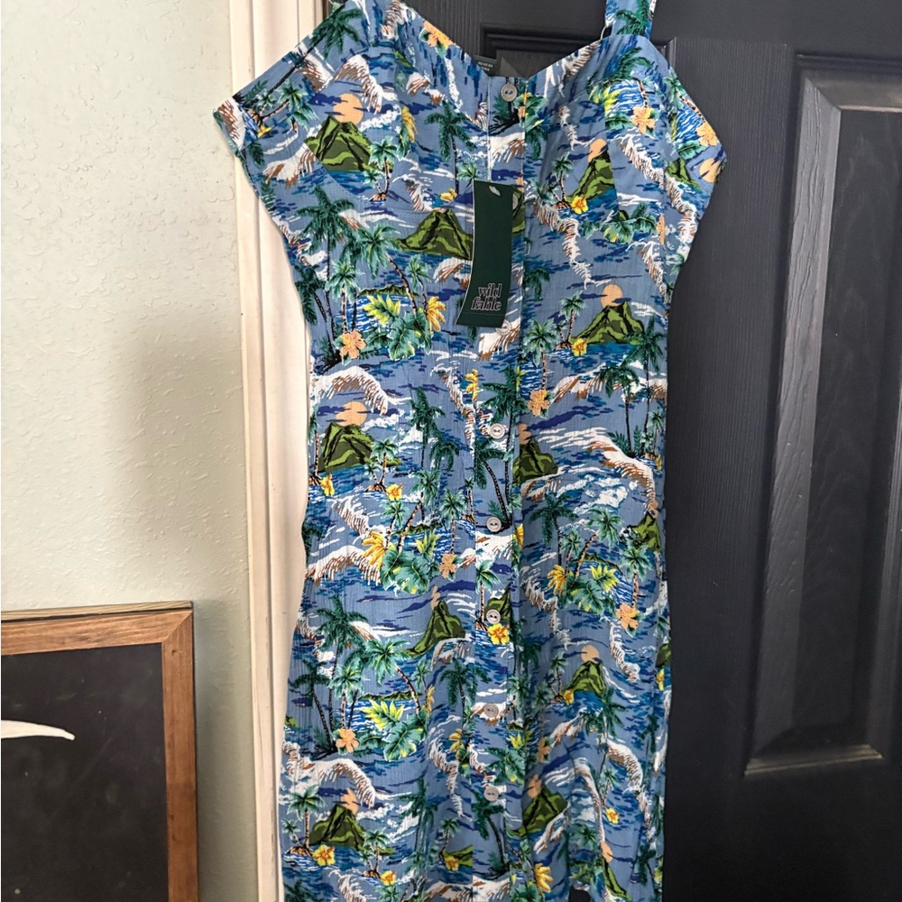Blue Tropical women’s dress NWT